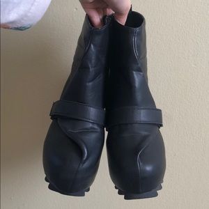 Used Wedges boots